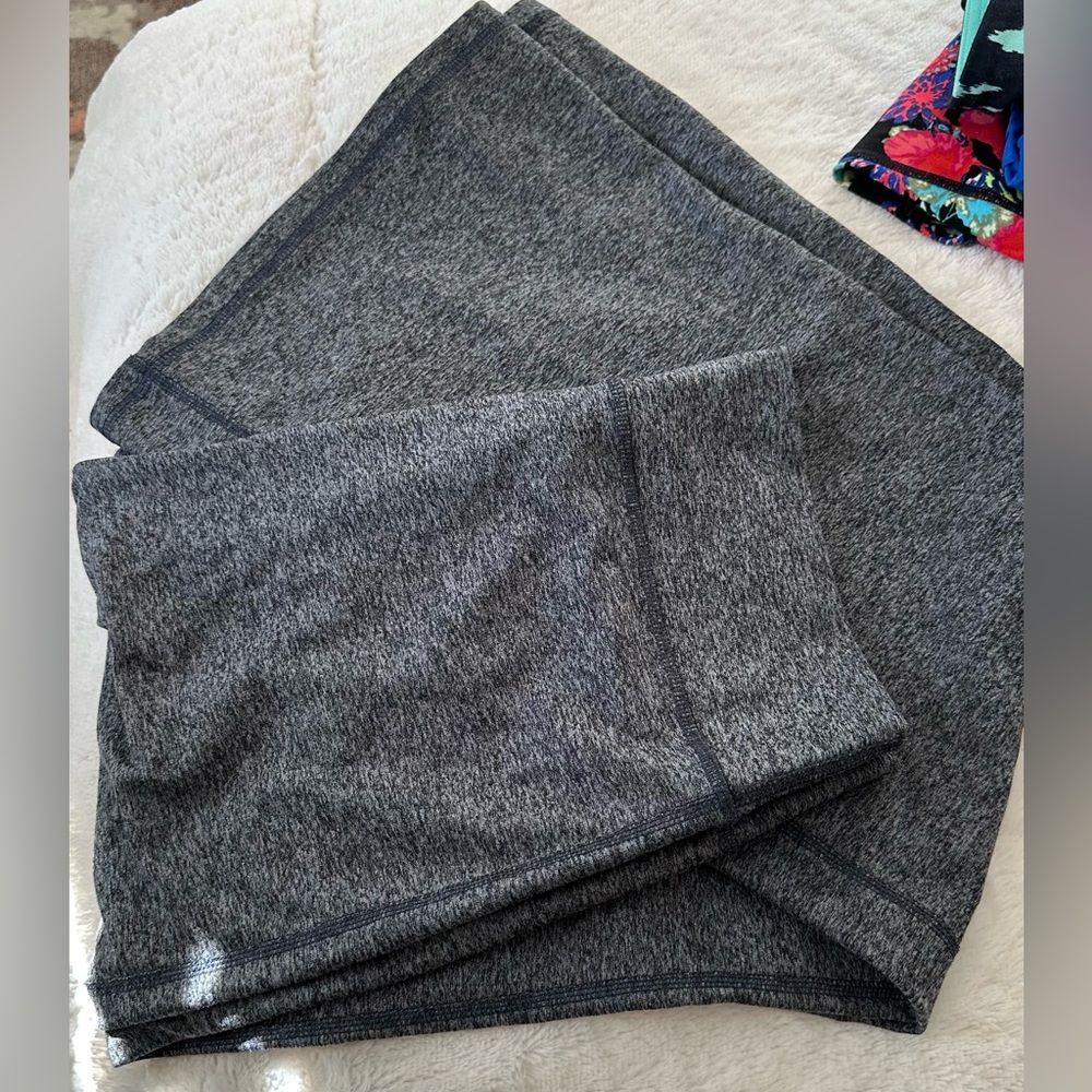 Gray leggings
